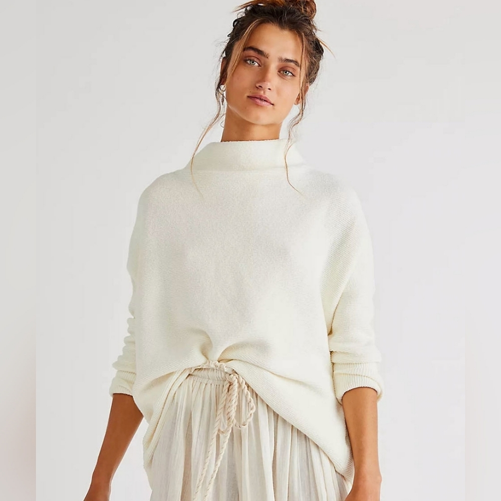Free People Ottoman Slouchy Tunic Sweater size Small